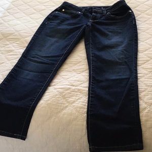 Jennifer Lopez cropped pants like new